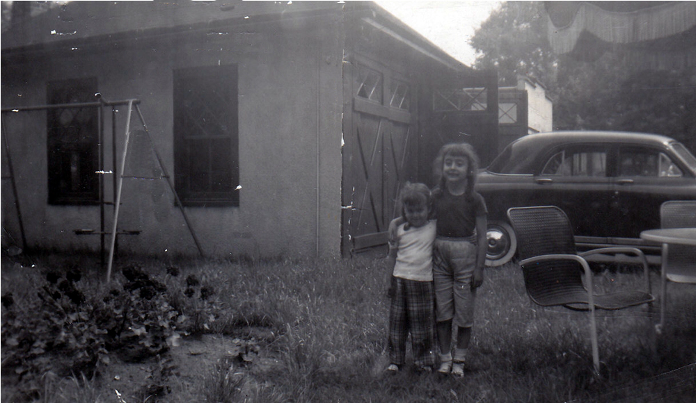 Lani and Billie Ann Luciano on Clifton Avenue
Photo from Billi Bromer

