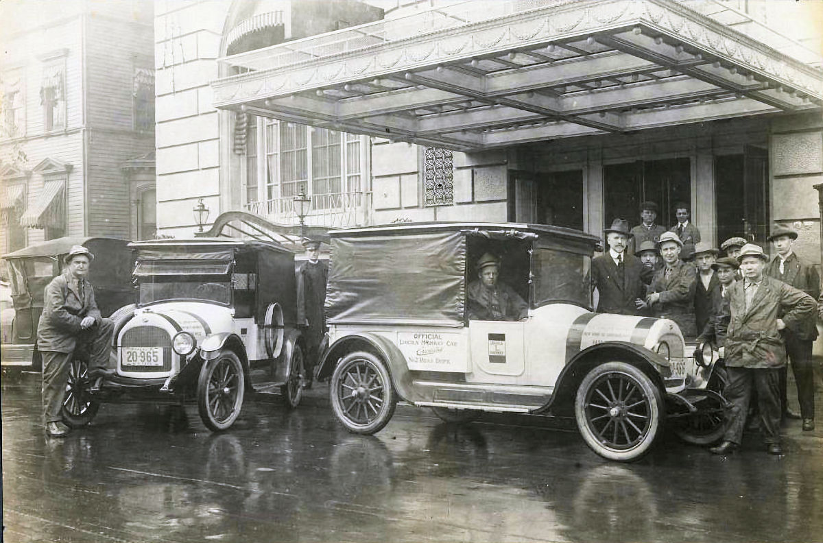 Official Lincoln Mercury Car
