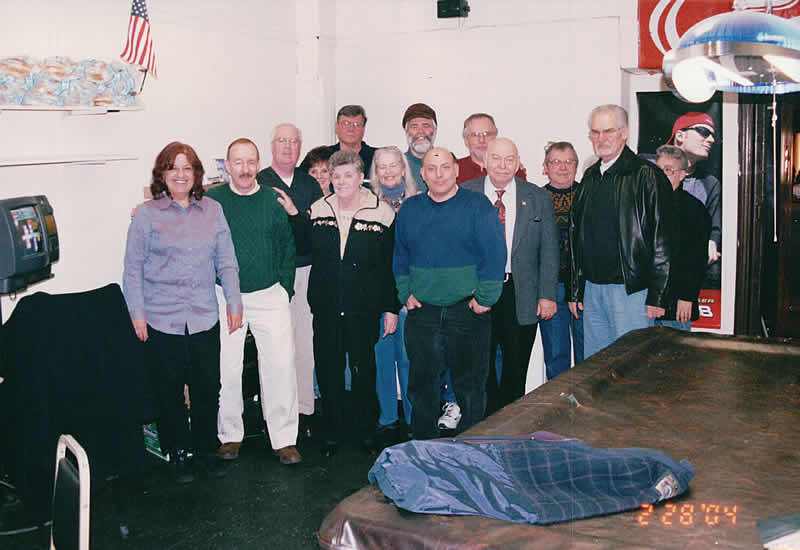 Dee, Jule, Tom, John, Cathy McEvoy, Dottie, 
Glenn, Harold, Nat, Tom, Betty Ward, Ron
