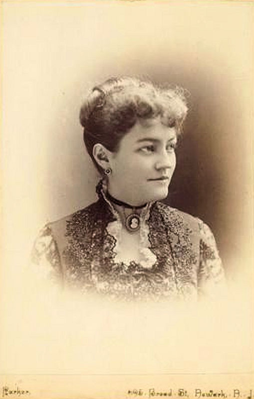 Anna Ward
1884
