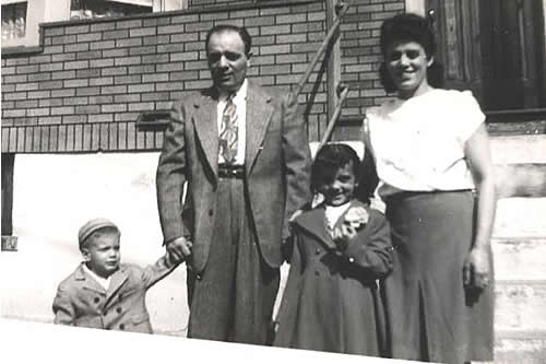 Anthony, Dad, Joanne, and Mom
