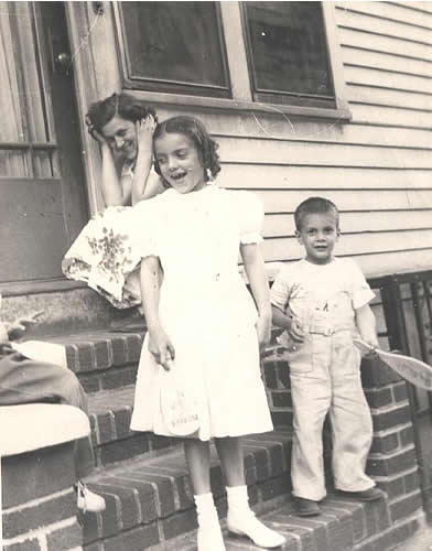 Aunt Carmella, Joanne, Anthony
