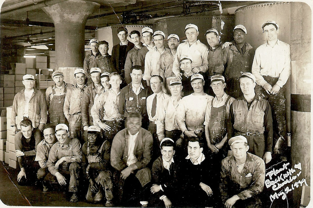 Beckwith Chandler (Maker of Railroad & Industrial Finishes
Joseph Rudolph Foertsch - First, Top Row
Photo from Laurie Smeltzer-Franklin
