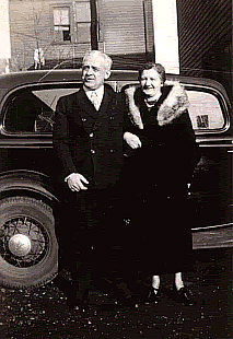 Unknown
Arthur Frielinghaus and Ethel (Nichols) Frielinghaus
Possibly the driveway on Brinsmaid Place
